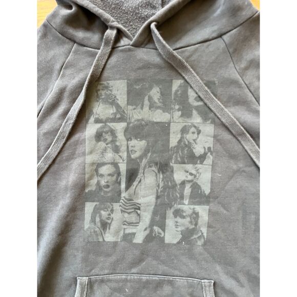Taylor Swift Gray Era Swifty Band Tour Pullover Hoodie Top   Adult Size XL - Picture 5 of 13